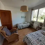 Nature & Espace - Le Puits Des Souhaits Villedieu-les-Poëles
