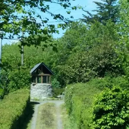 Nature & Espace - Le Puits Des Souhaits Villedieu-les-Poeles-Rouffigny
