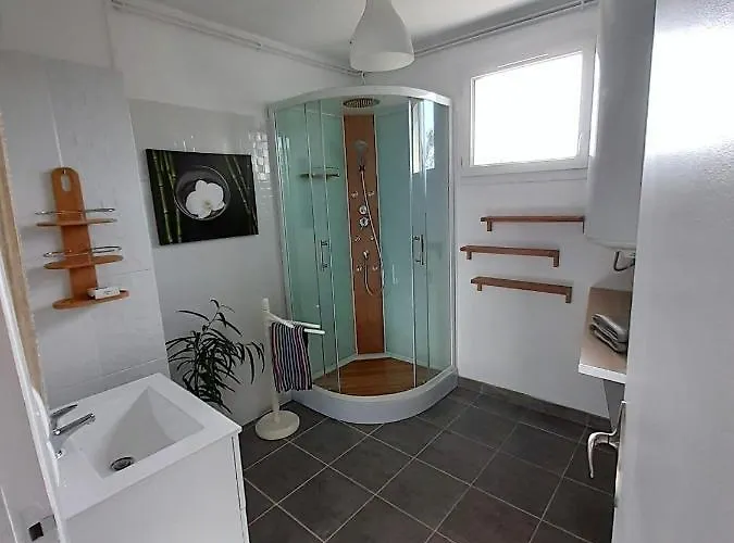 Nature & Espace - Le Puits Des Souhaits *