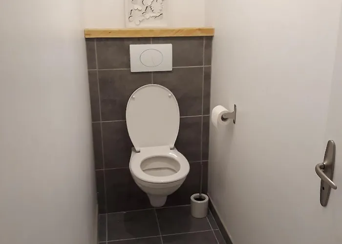 Nature & Espace - Le Puits Des Souhaits * Villedieu-les-Poëles